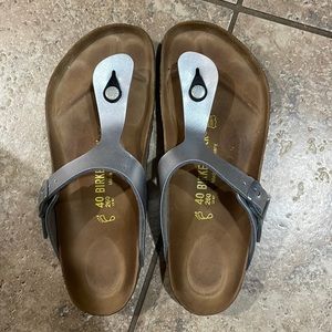 Silver Gizeh Birkenstock Sandal